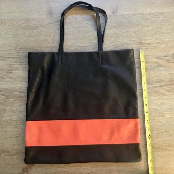 NWT Club Monaco Laura Tote - Navy Blue + Orange - Picture 5 of 7